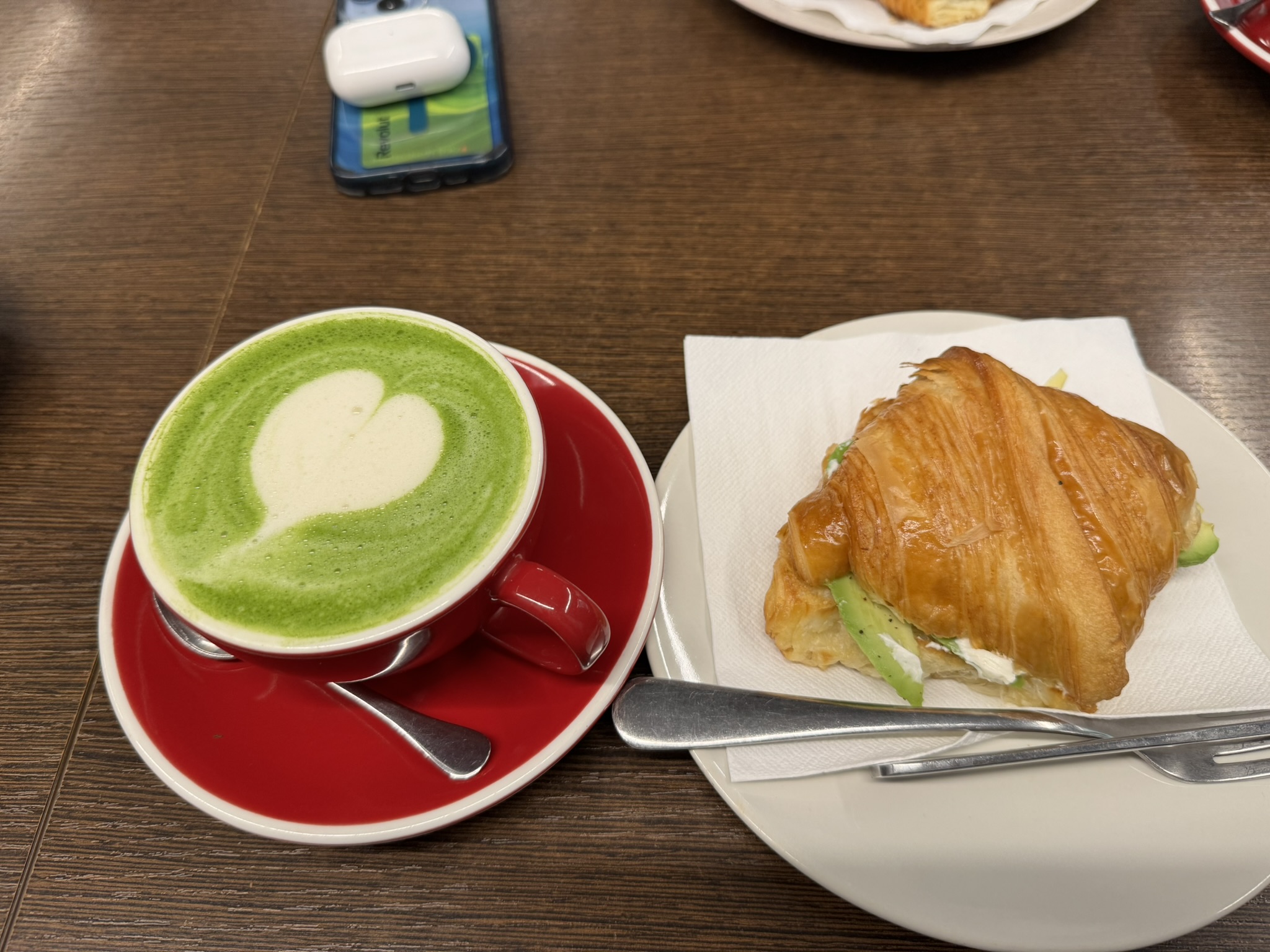 Exploring Barcelona together